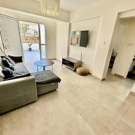 דירה Mari House-close To The פאפוס